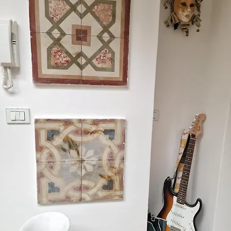 Cozy Garden In Διαμέρισμα Μιλάνο